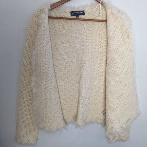 Jones New York Signature Cream Cardigan Sweater One Button Size Petite M Medium - Picture 10 of 11